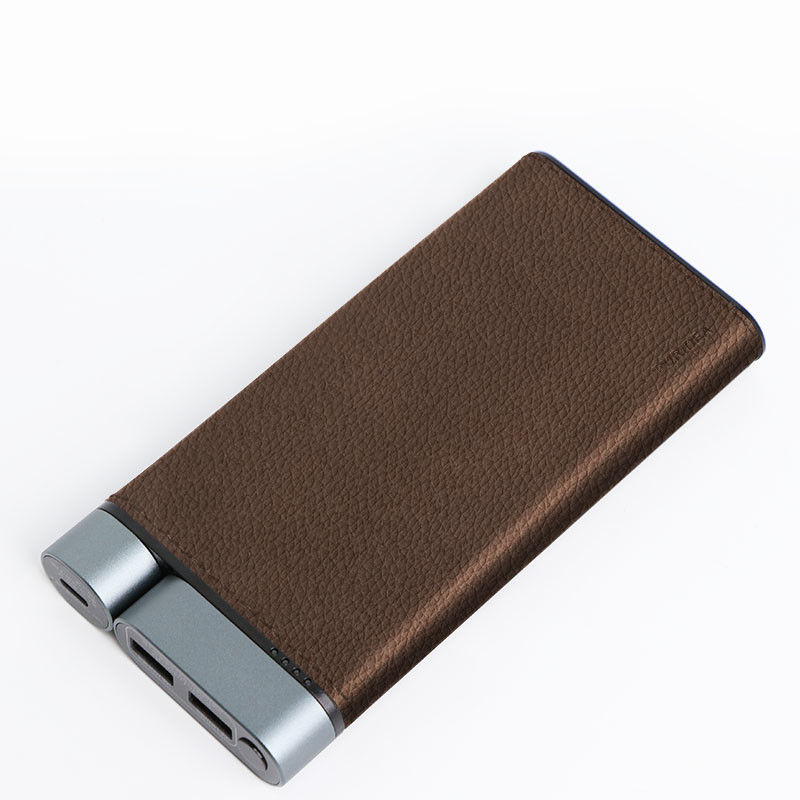 10000mAh Power Bank Metal Shell Leather Finish 2pcs USB-A 1pc Type-C cổng