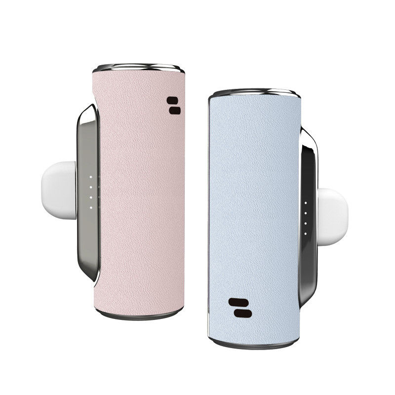 Ngân hàng điện đơn giản 4500mAh với đầu nối loại C